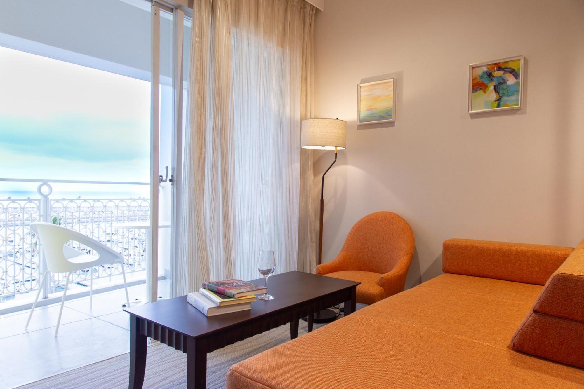 Wakayama Marina City Hotel Buitenkant foto